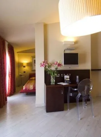 Touring Otel 4*