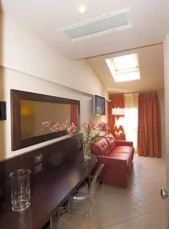 Touring 4*