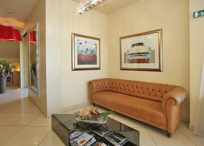 图尔林酒店 酒店 4*